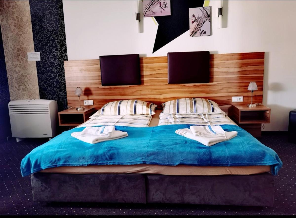 Exakt Holding Otel Tulln An Der Donau Dış mekan fotoğraf